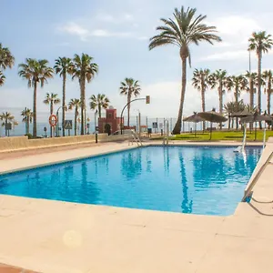 Aloha Playa With Ocean Views And Pools Benalmádena